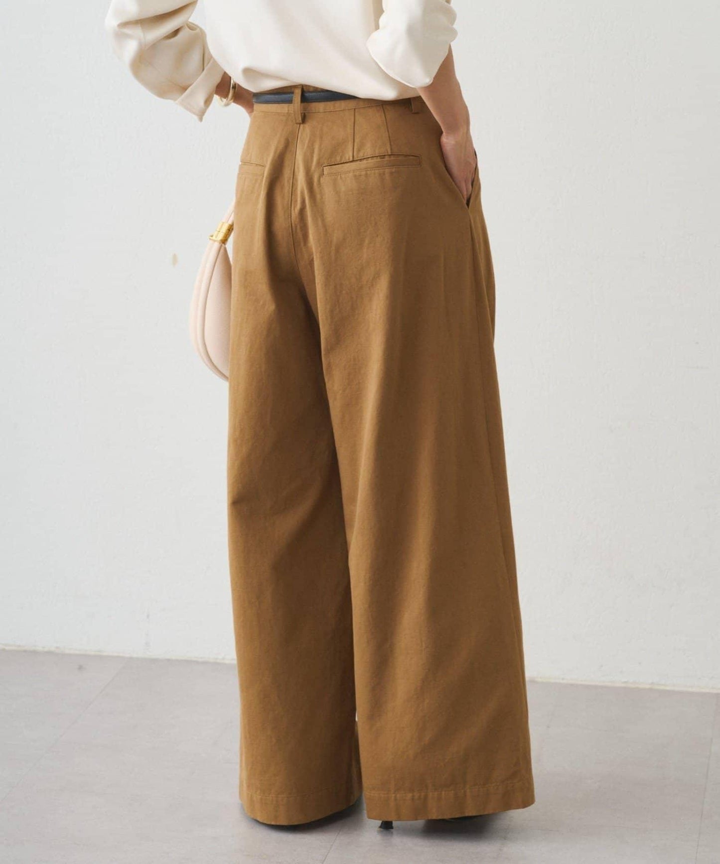 休閒腰帶褶皺長褲