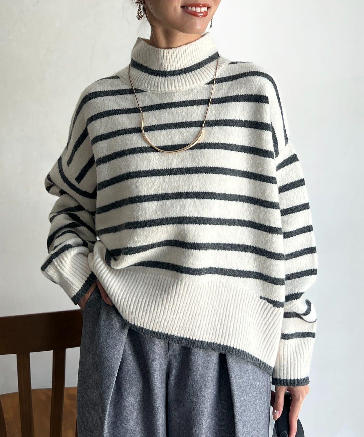 後開叉高領針織套頭衫