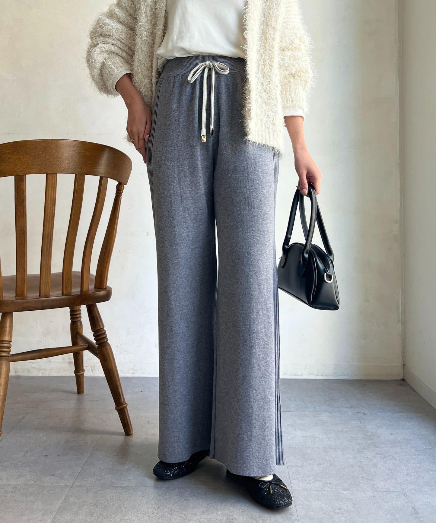 側條拼接微喇針織褲