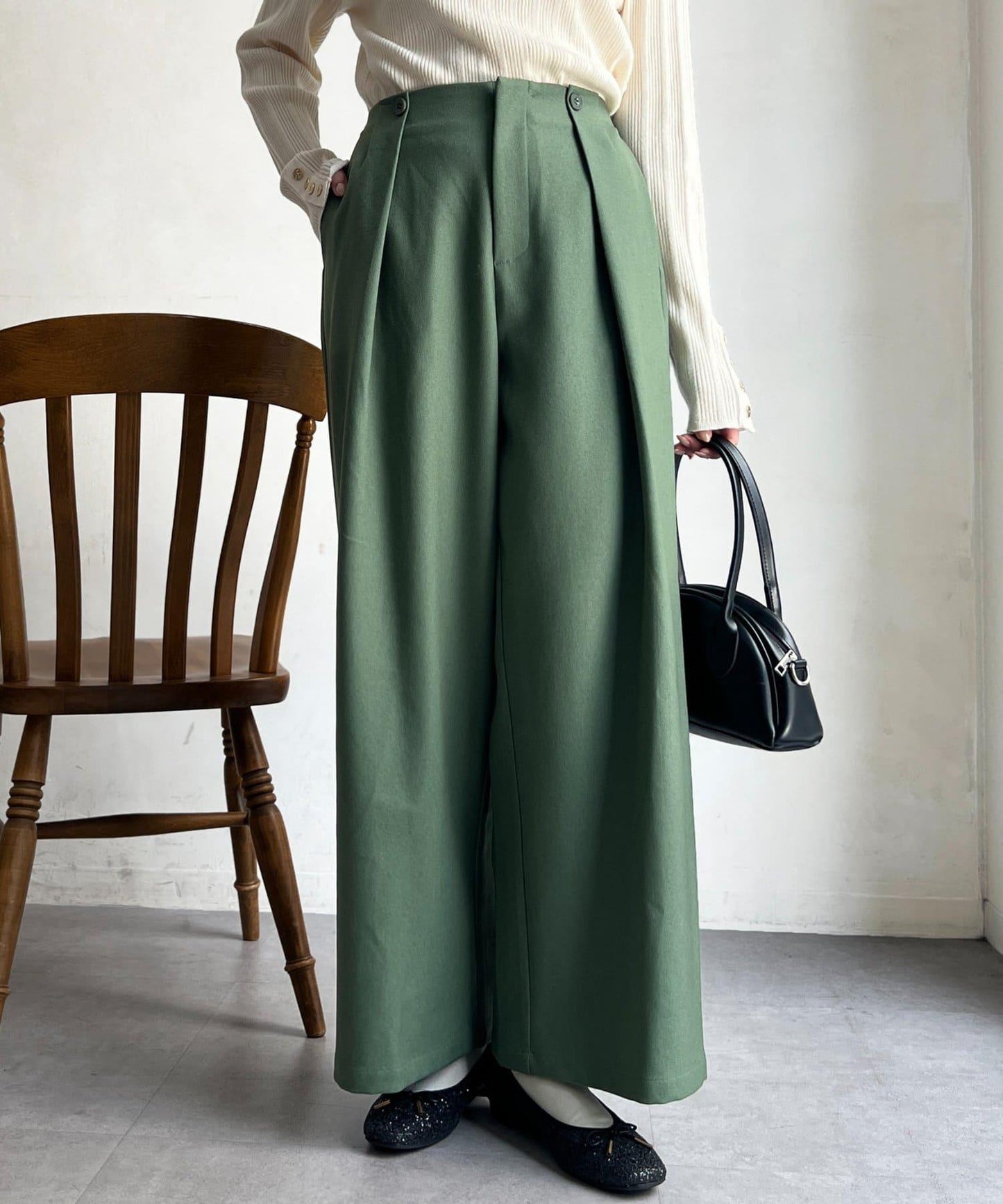 側扣褶皺長褲