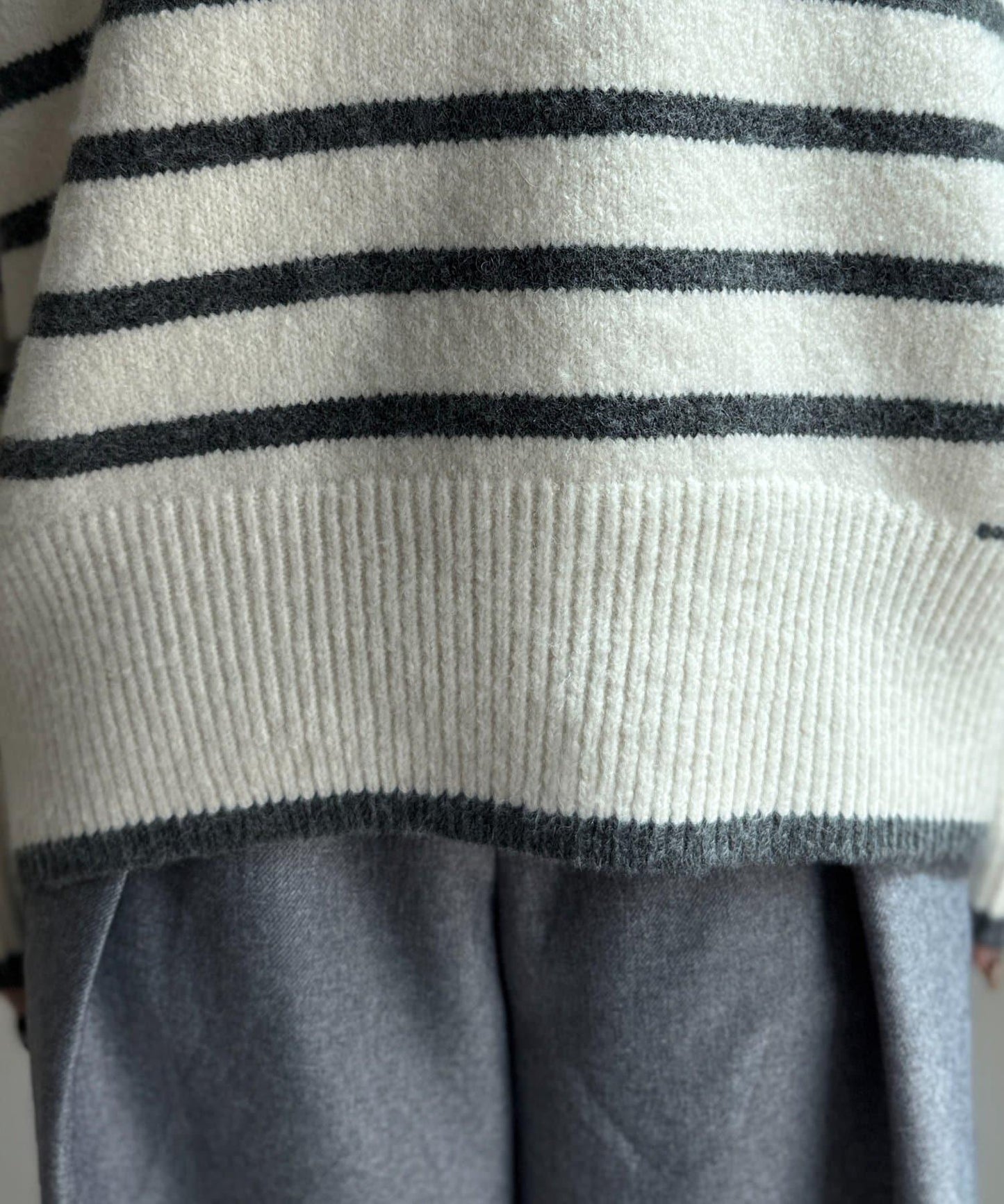 後開叉高領針織套頭衫