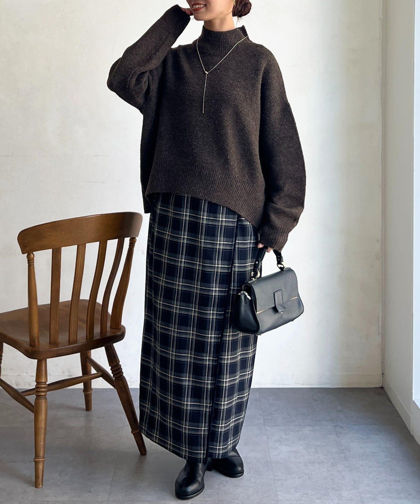 後開叉高領針織套頭衫