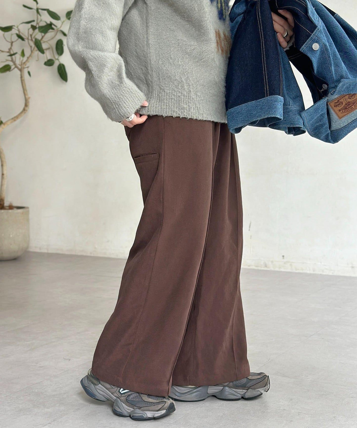 磨毛斜紋褶皺休閒褲