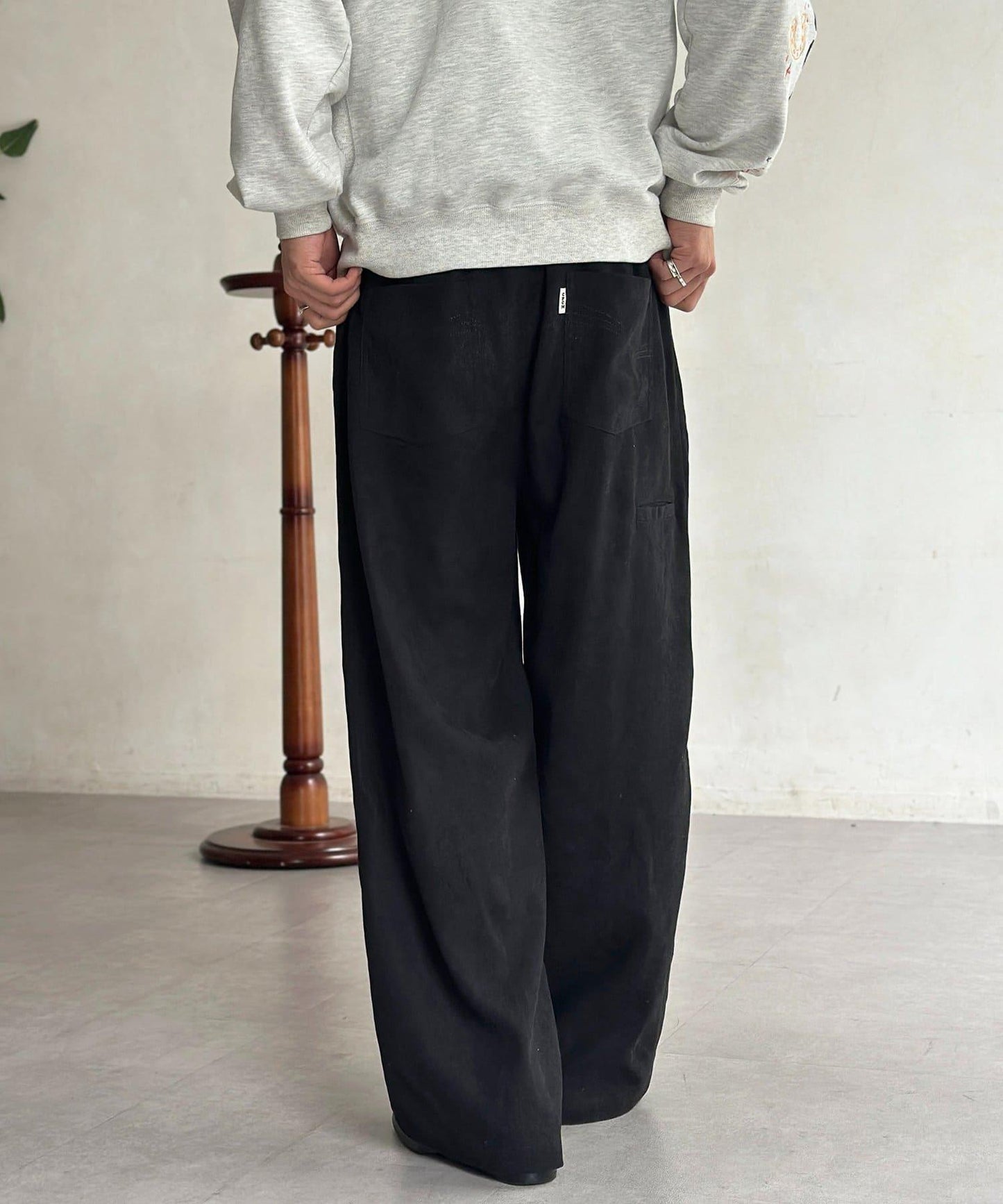 磨毛斜紋褶皺休閒褲