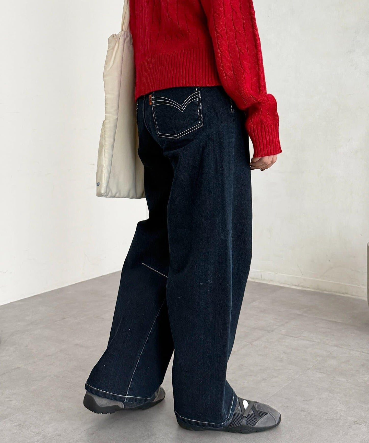 內加絨桶型牛仔褲