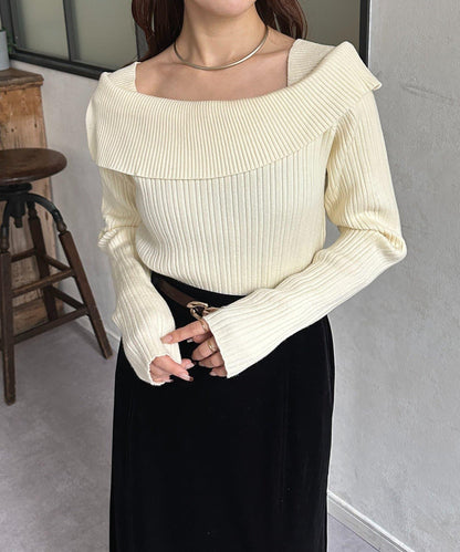 一字肩風格方領羅紋針織衫