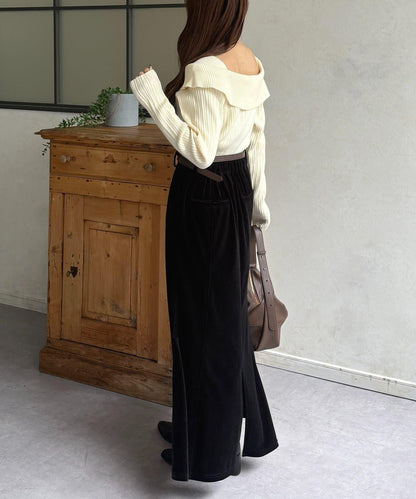 一字肩風格方領羅紋針織衫