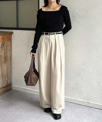 一字肩風格方領羅紋針織衫