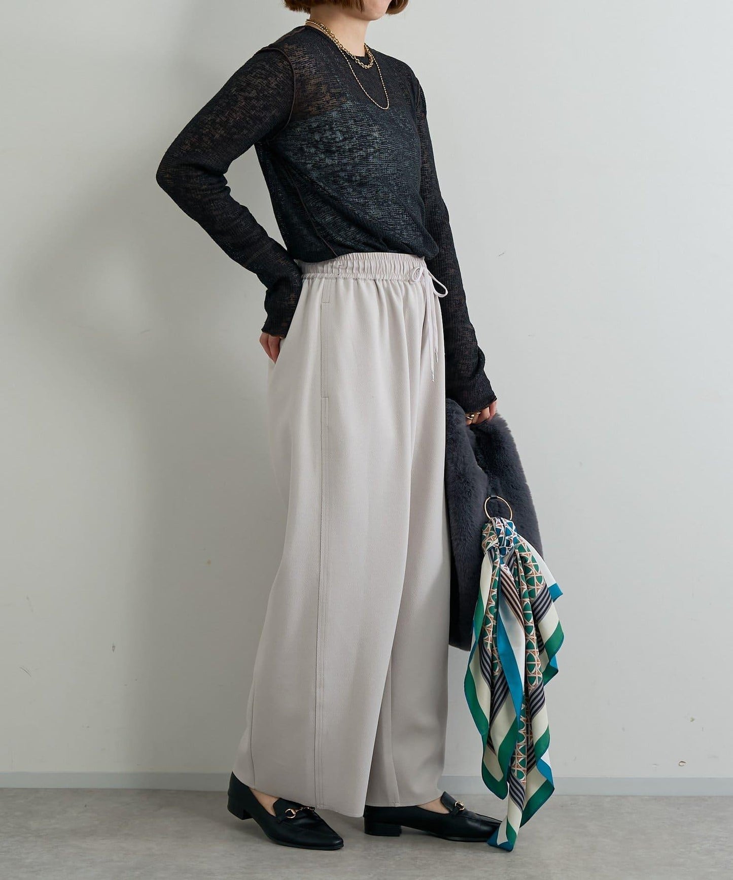 《著るだけでお灑落見え》磨毛蕾絲套頭衫