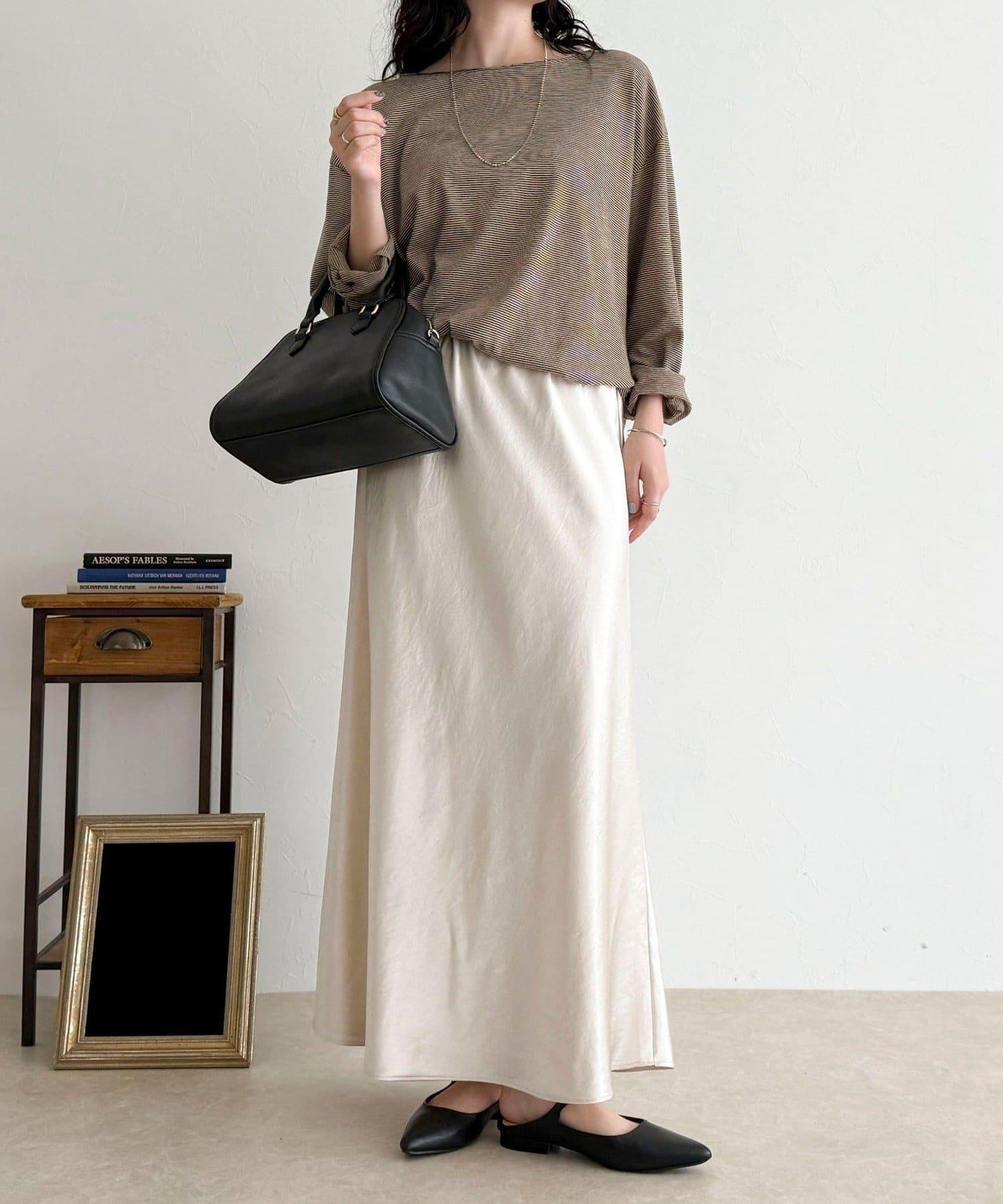 絲滑厚重緞面半身裙