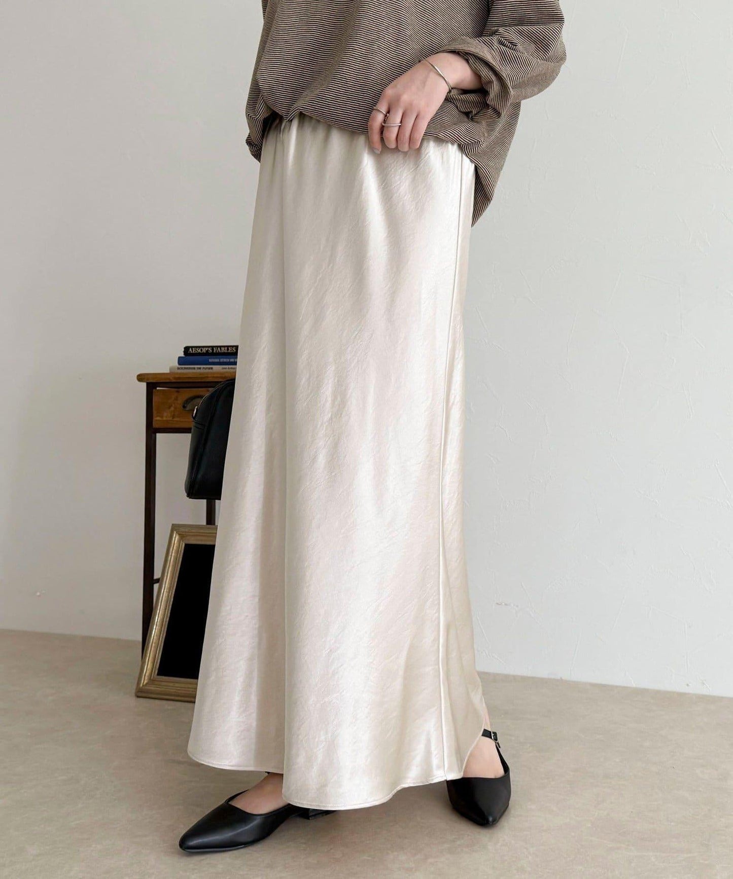 絲滑厚重緞面半身裙