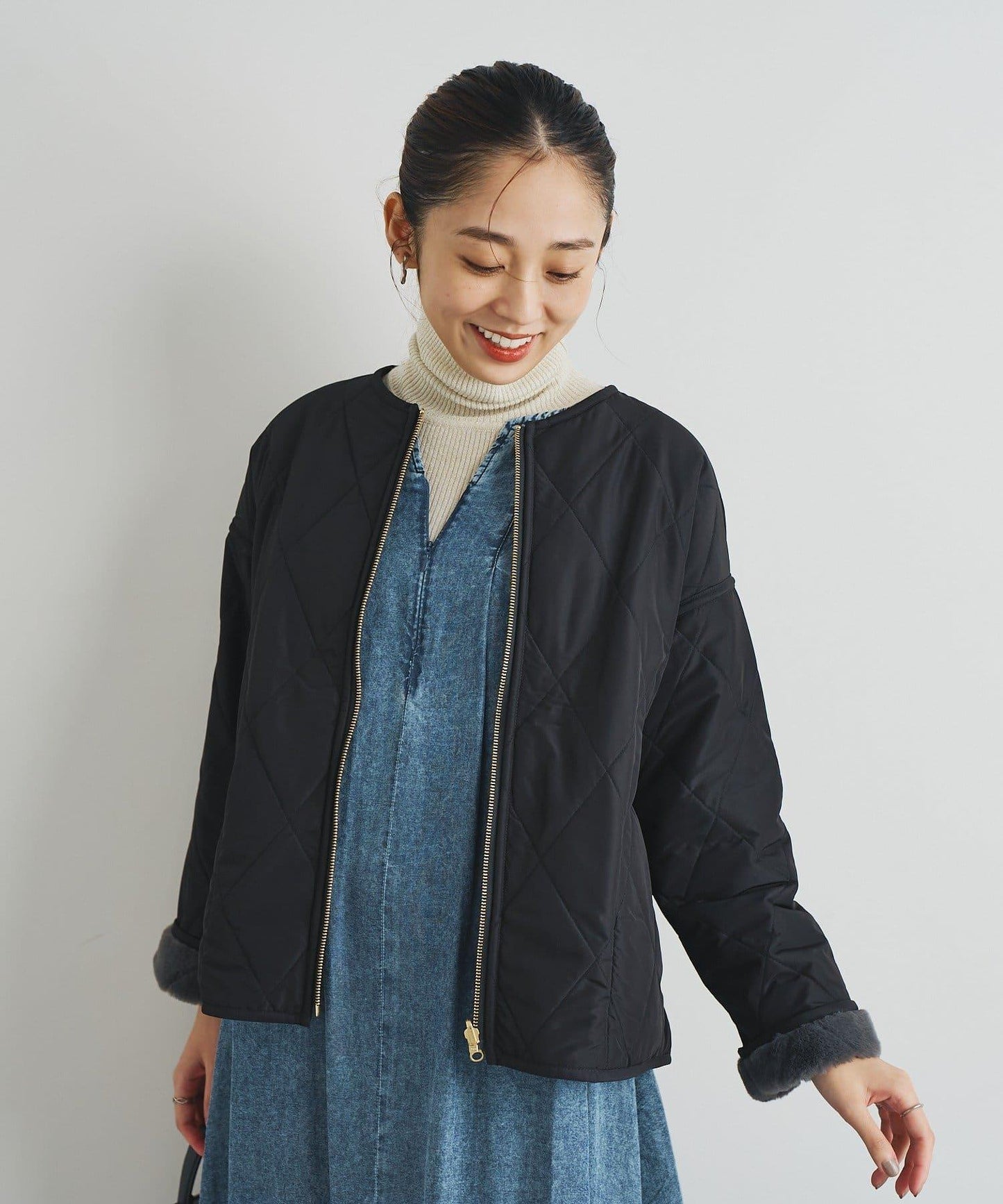 低調時尚亮片高領衫