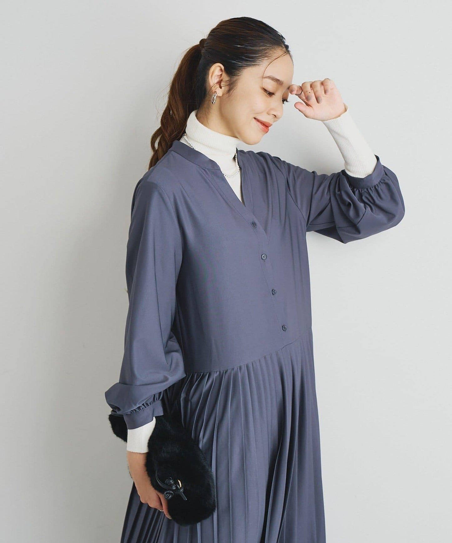 《シック&エレガントに》高腰拼接百褶連衣裙