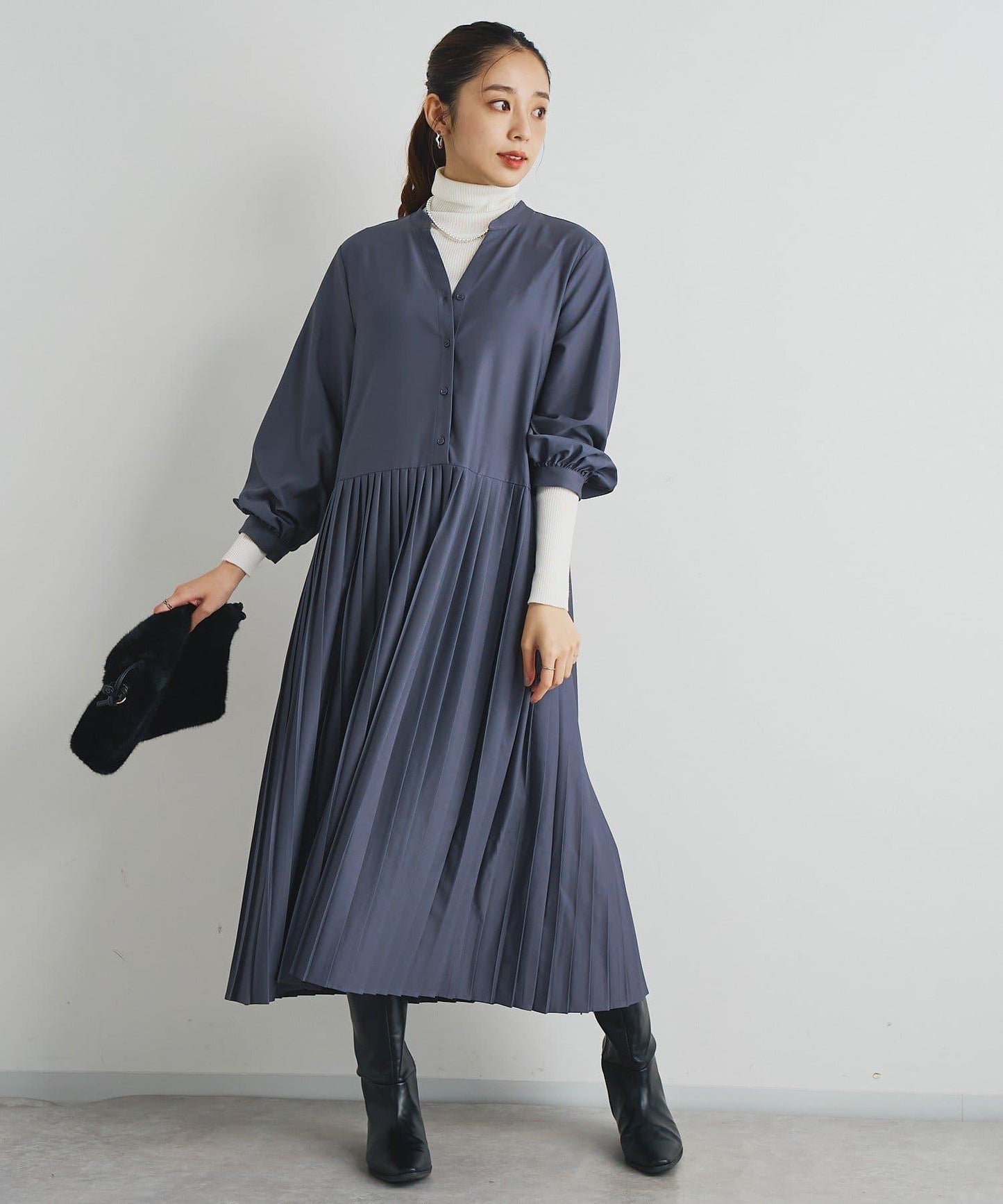 《シック&エレガントに》高腰拼接百褶連衣裙