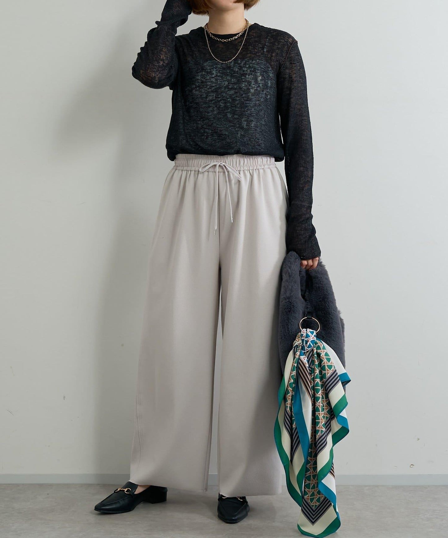 《著るだけでお灑落見え》磨毛蕾絲套頭衫