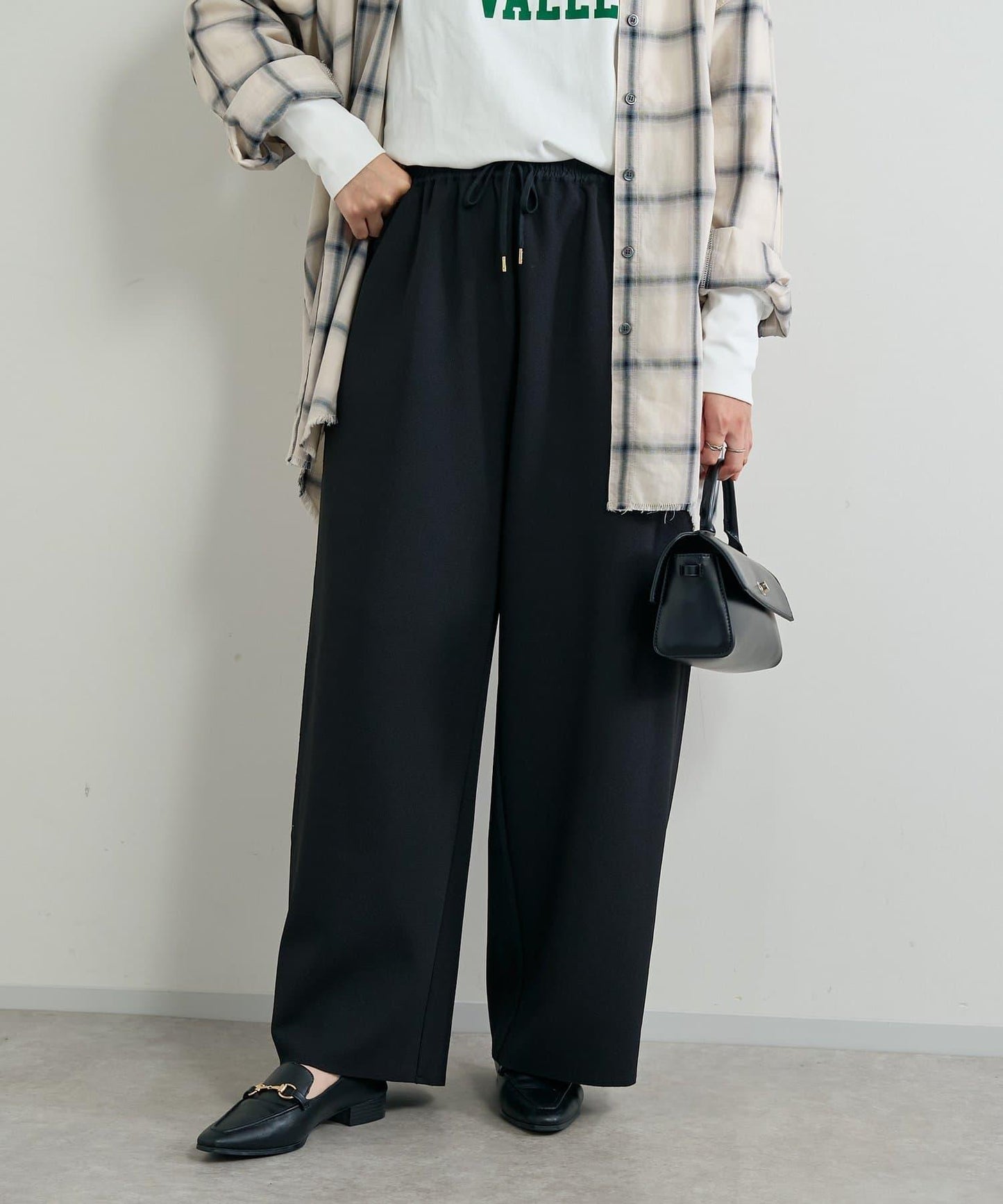 《オンオフ選ばず活躍》桑蠶絲雪紡弧形裁剪長褲