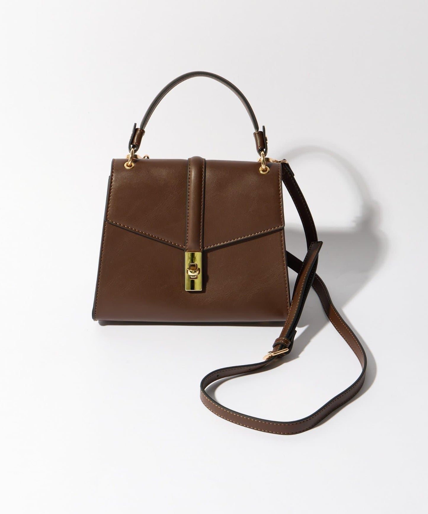 扭扣金屬單手柄波士頓包