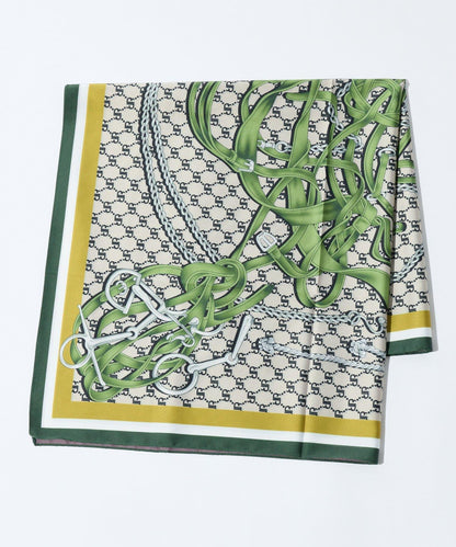 造型點睛之選 腰帶圖案雙面圍巾