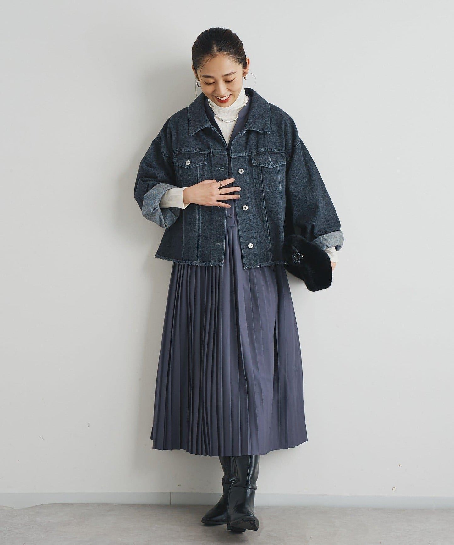 《シック&エレガントに》高腰拼接百褶連衣裙