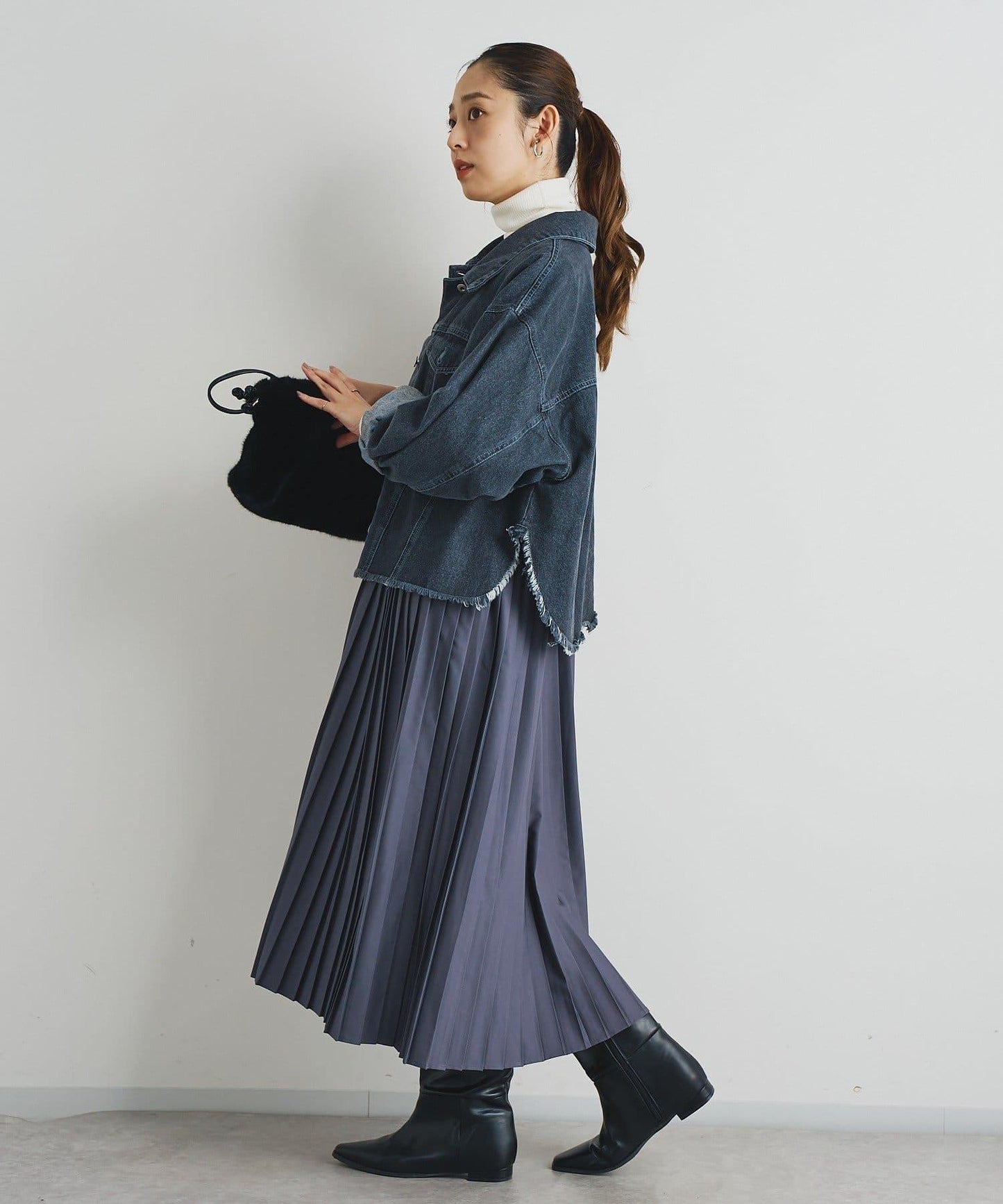 《シック&エレガントに》高腰拼接百褶連衣裙