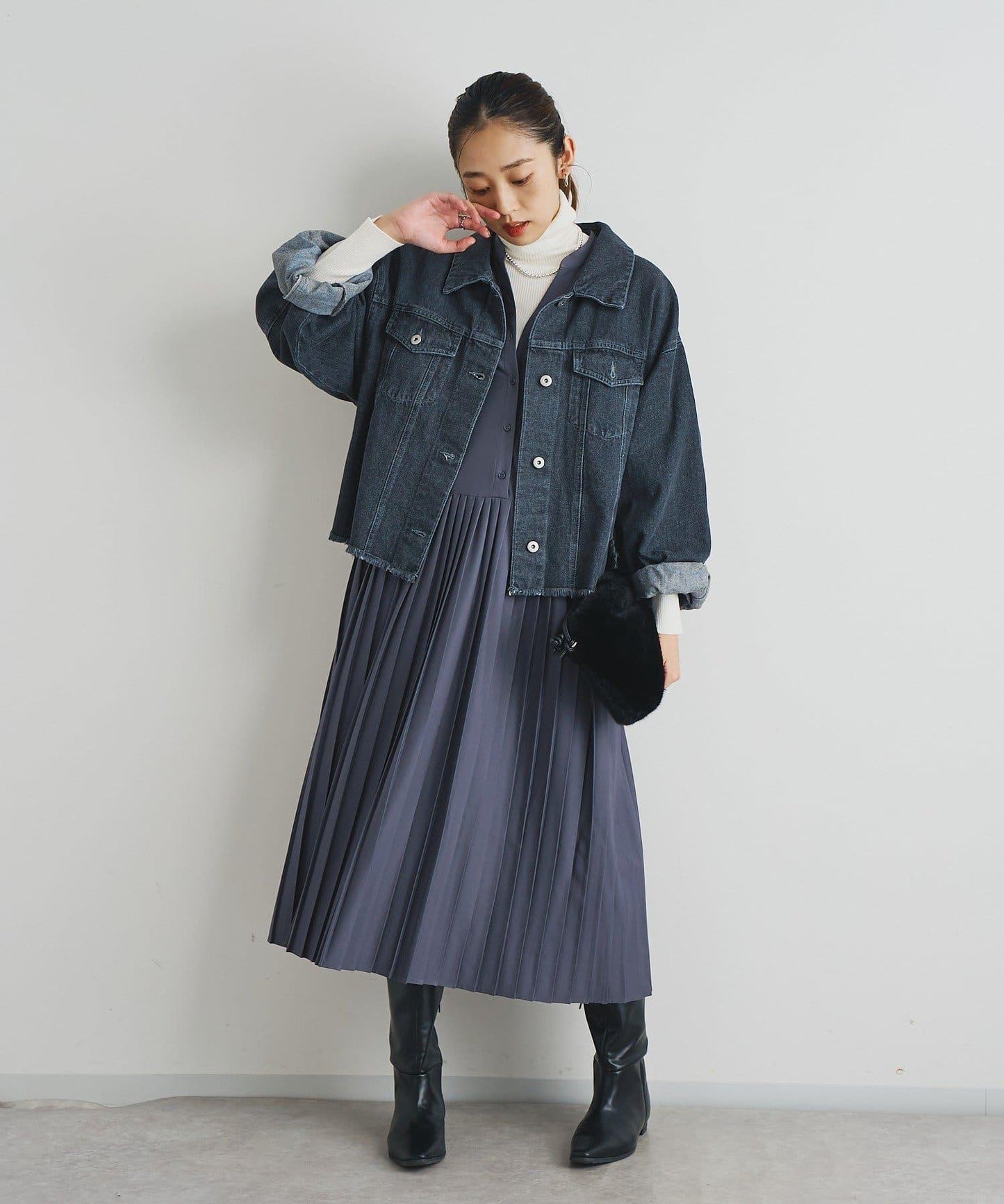 《シック&エレガントに》高腰拼接百褶連衣裙