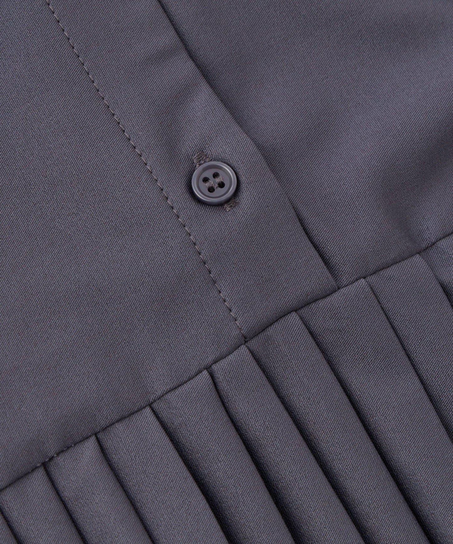 《シック&エレガントに》高腰拼接百褶連衣裙