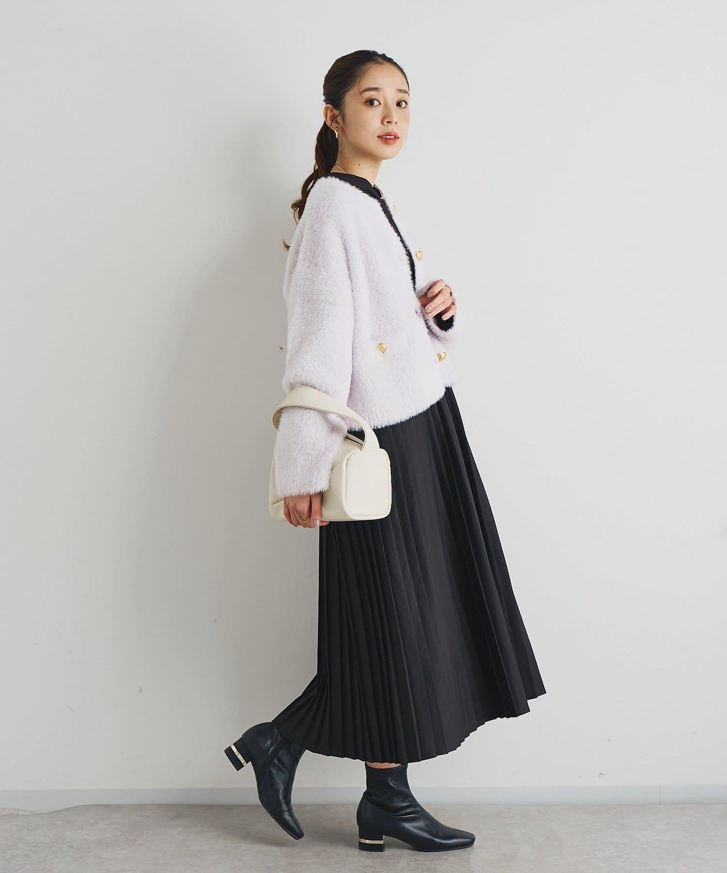 《シック&エレガントに》高腰拼接百褶連衣裙