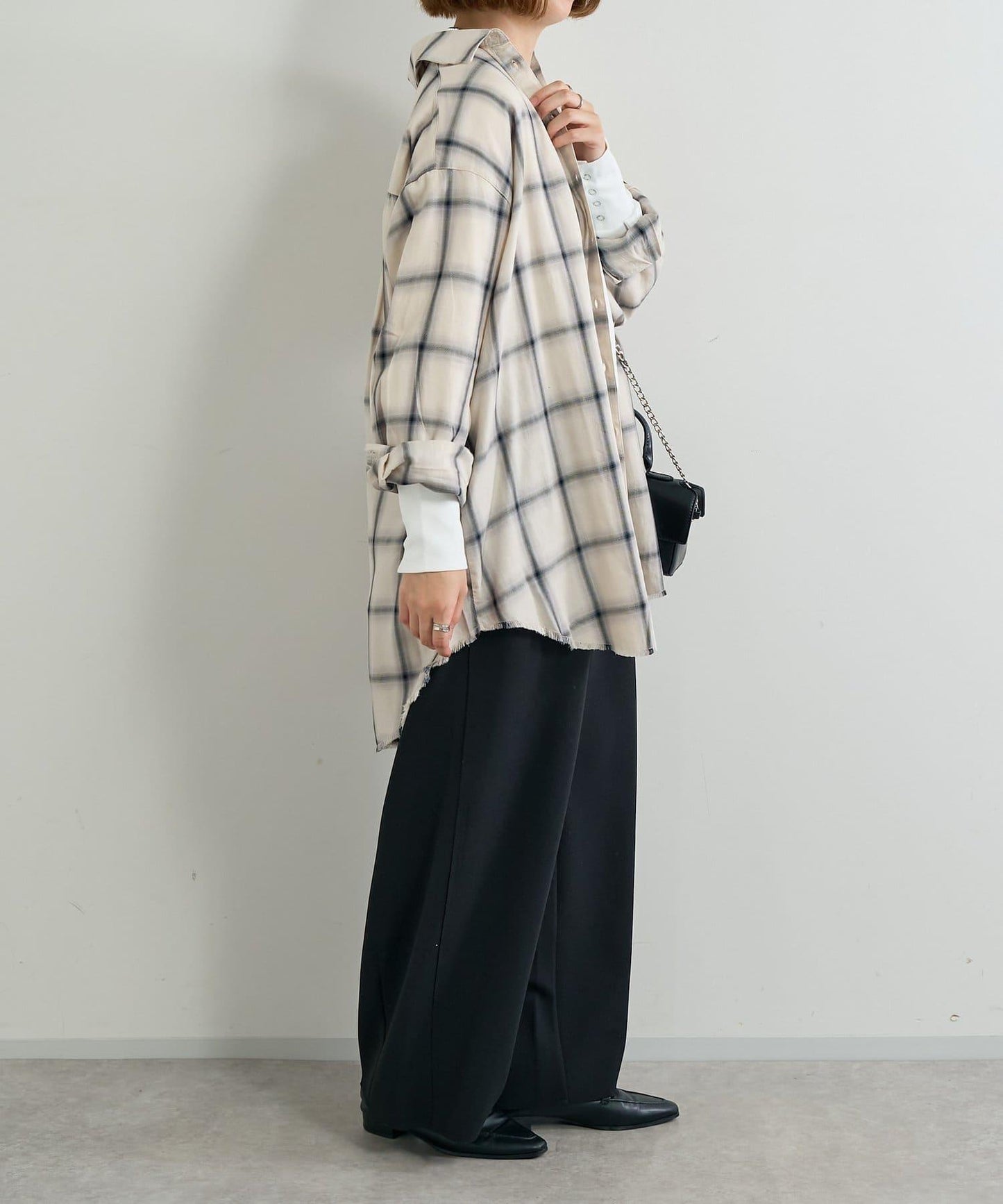 《オンオフ選ばず活躍》桑蠶絲雪紡弧形裁剪長褲