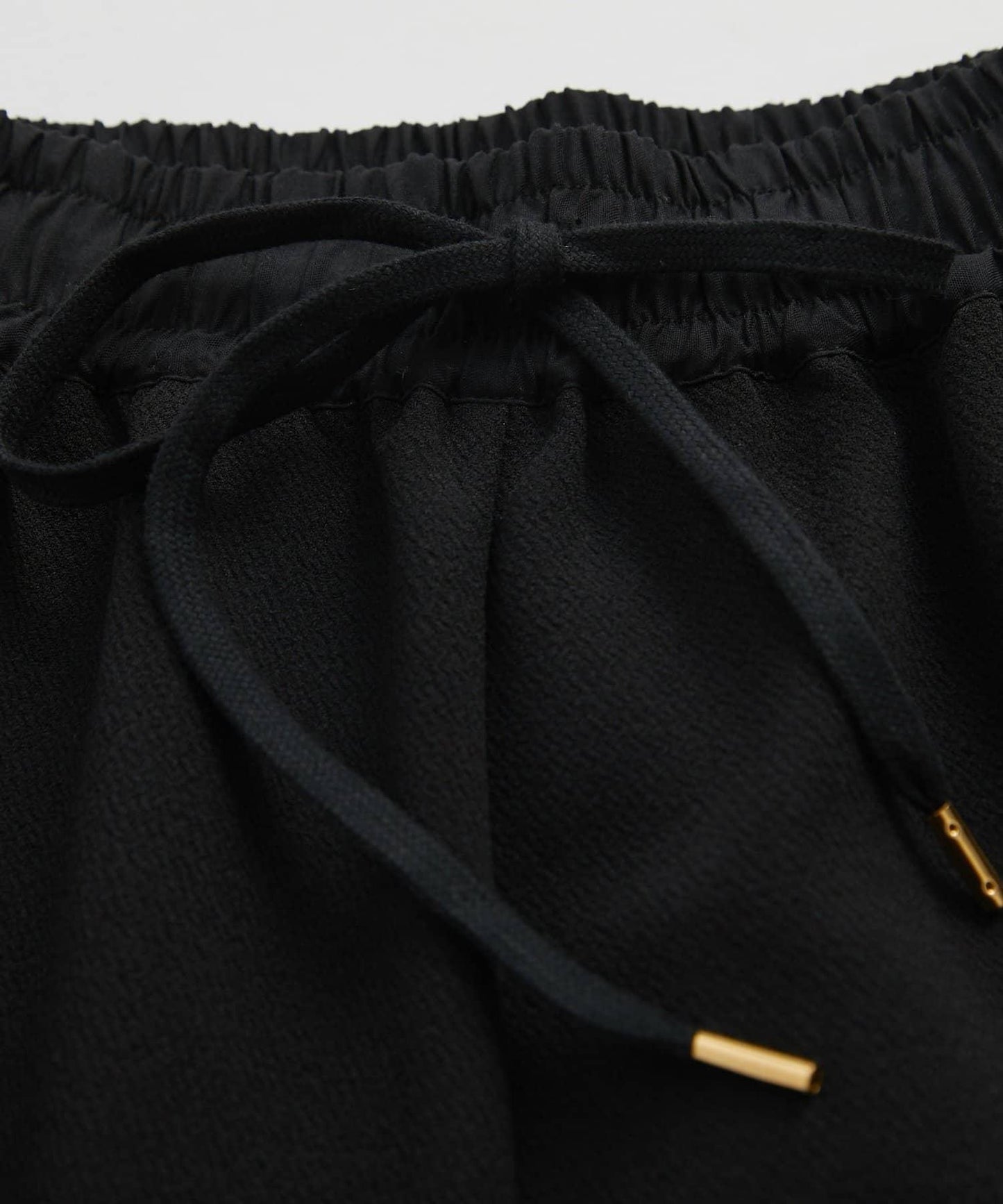 《オンオフ選ばず活躍》桑蠶絲雪紡弧形裁剪長褲