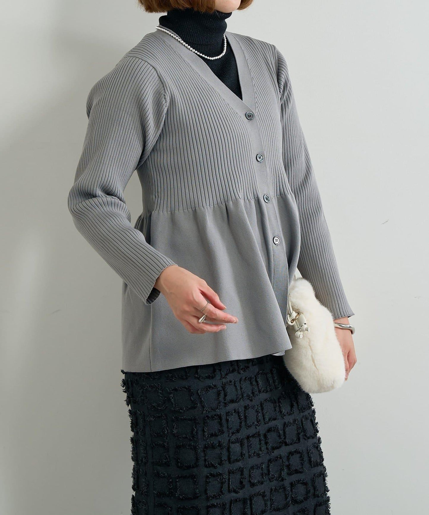 低調時尚亮片高領衫