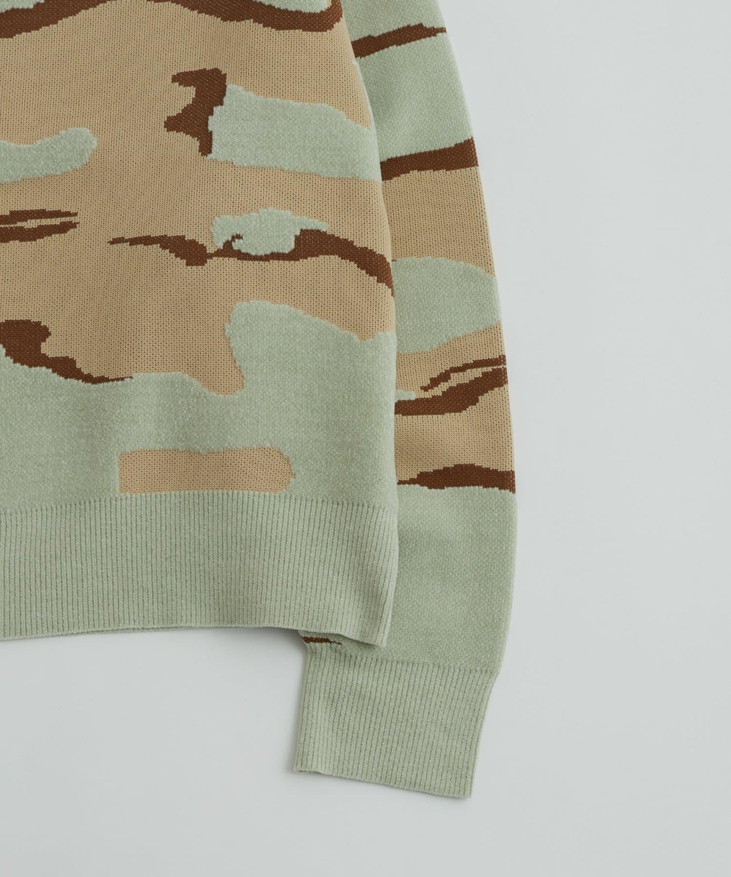 KOOKYN毛線紗線迷彩圓領針織衫