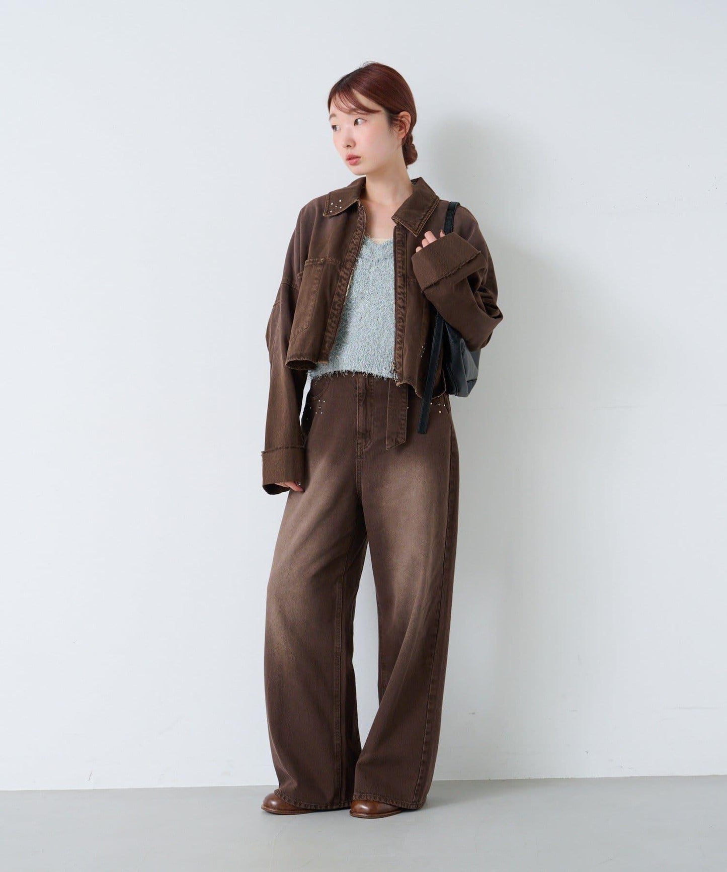 【Kastane】帶裝飾珠寶的牛仔褲