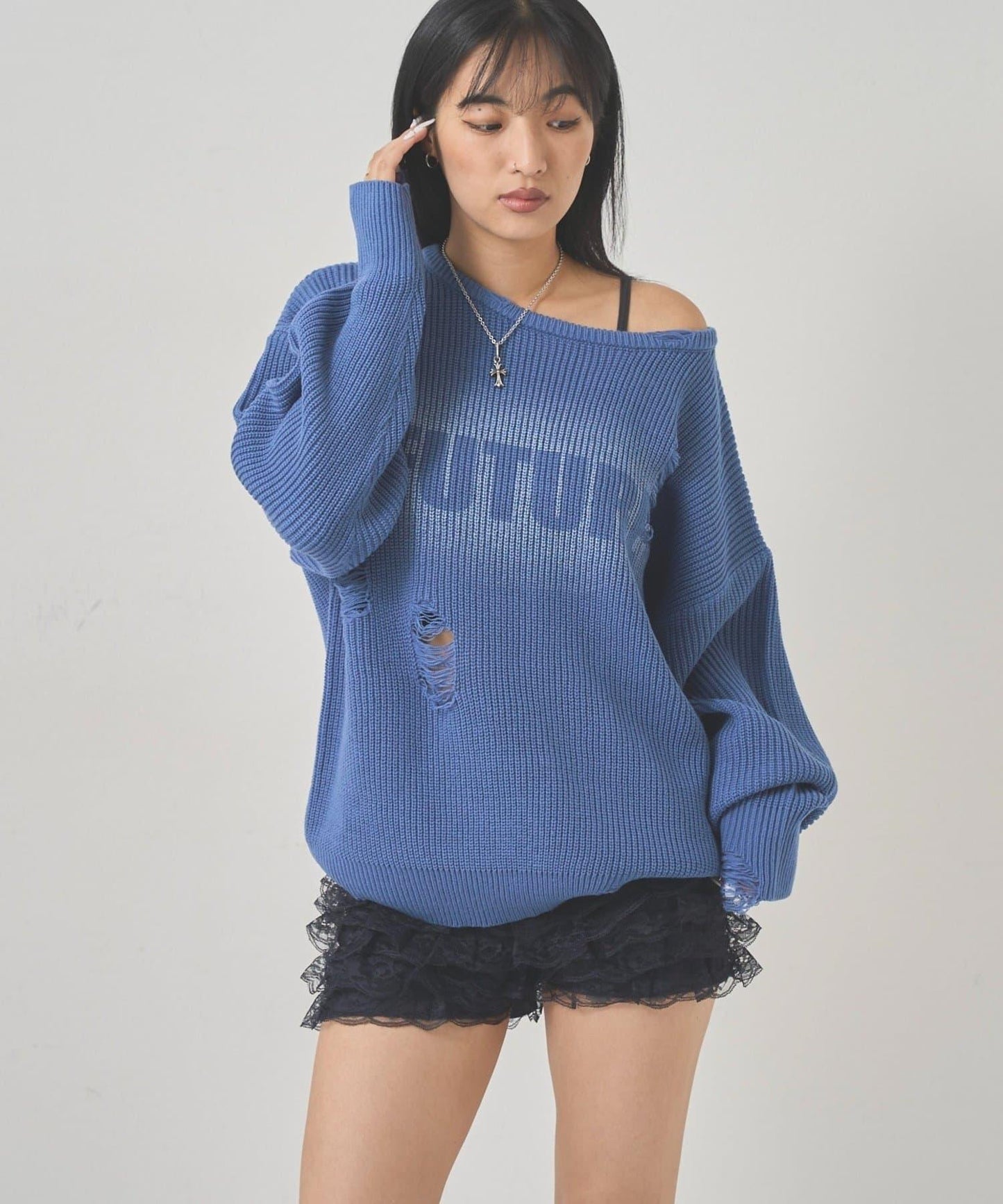 破洞印花針織衫