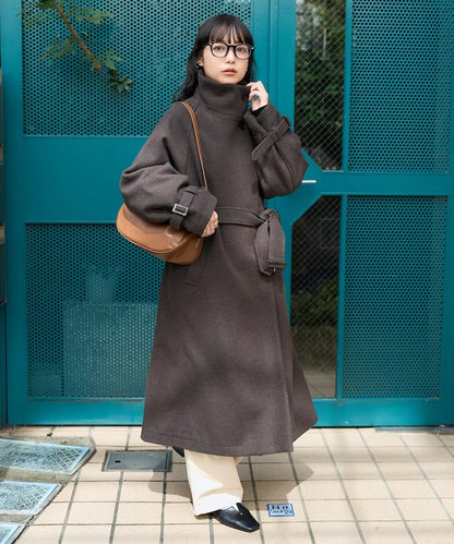 羊毛高領長款大衣
