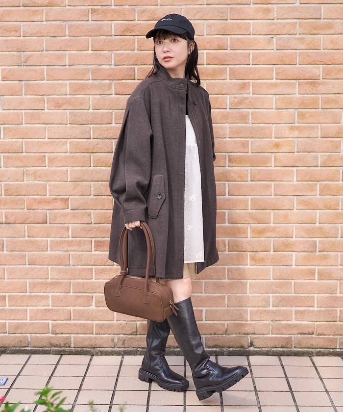 羊毛迷你喇叭大衣