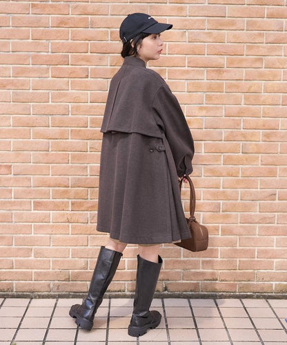 羊毛迷你喇叭大衣