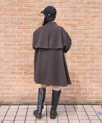 羊毛迷你喇叭大衣