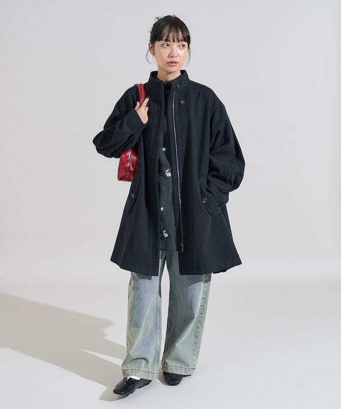 羊毛迷你喇叭大衣