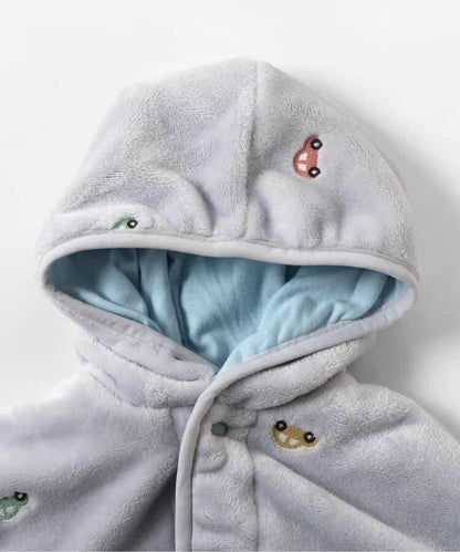 羊羔絨刺繡披風