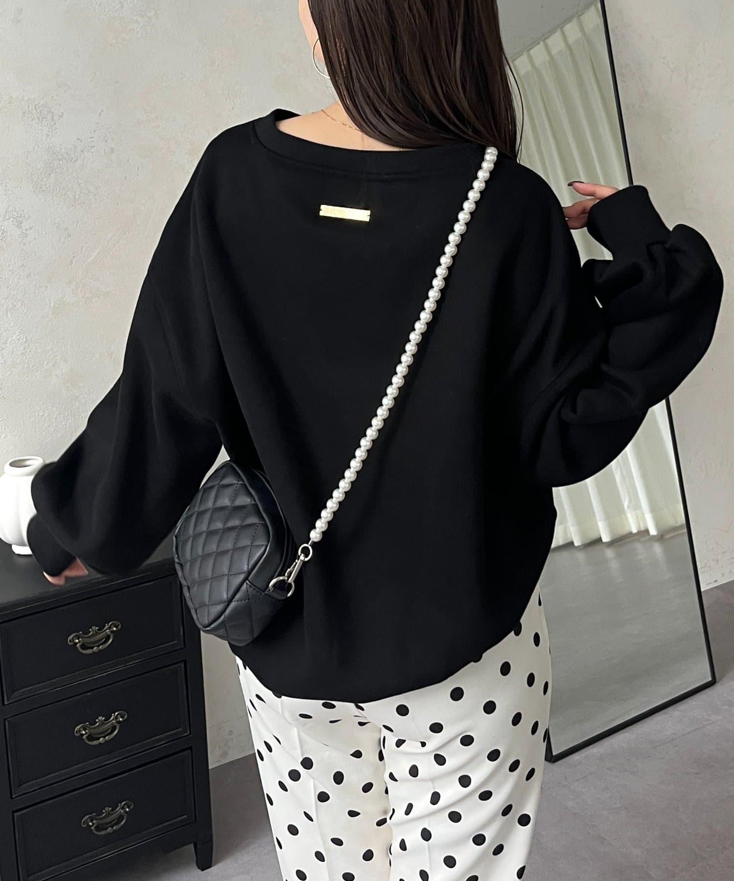 背面金屬裝飾加絨衛衣