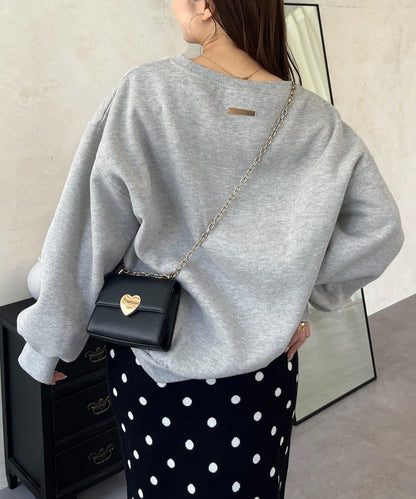 背面金屬裝飾加絨衛衣