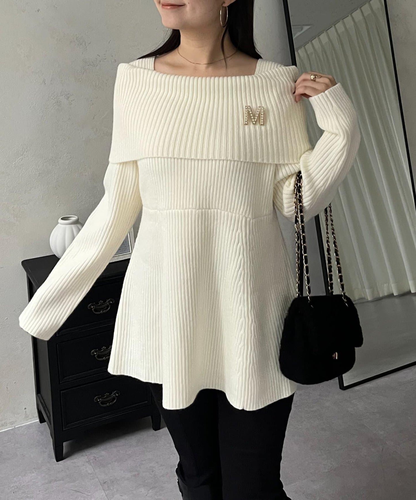 【防靜電】一字肩荷葉邊針織衫