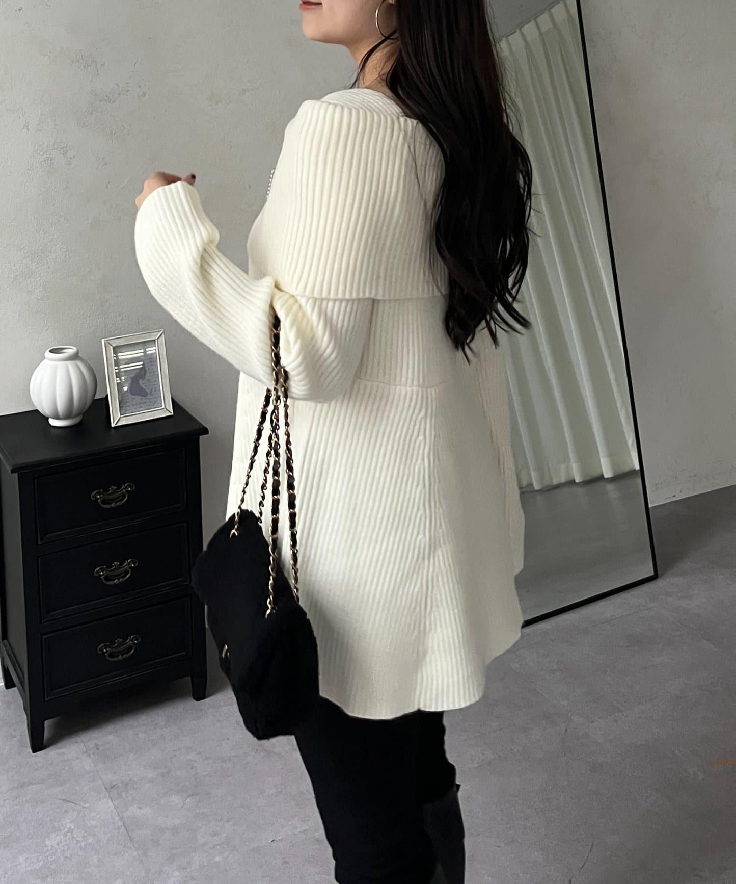 【防靜電】一字肩荷葉邊針織衫