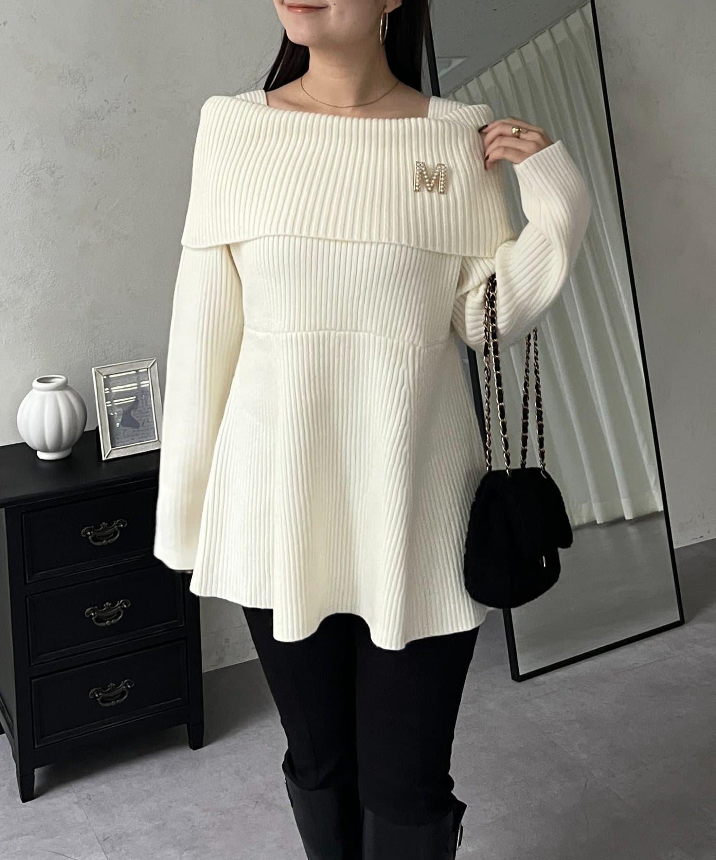 【防靜電】一字肩荷葉邊針織衫