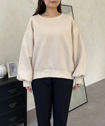 背面金屬裝飾加絨衛衣