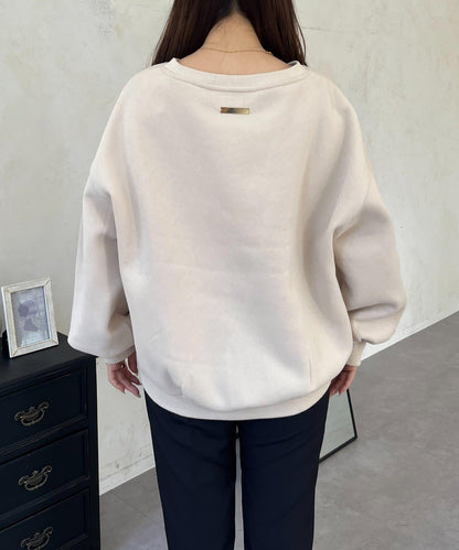 背面金屬裝飾加絨衛衣