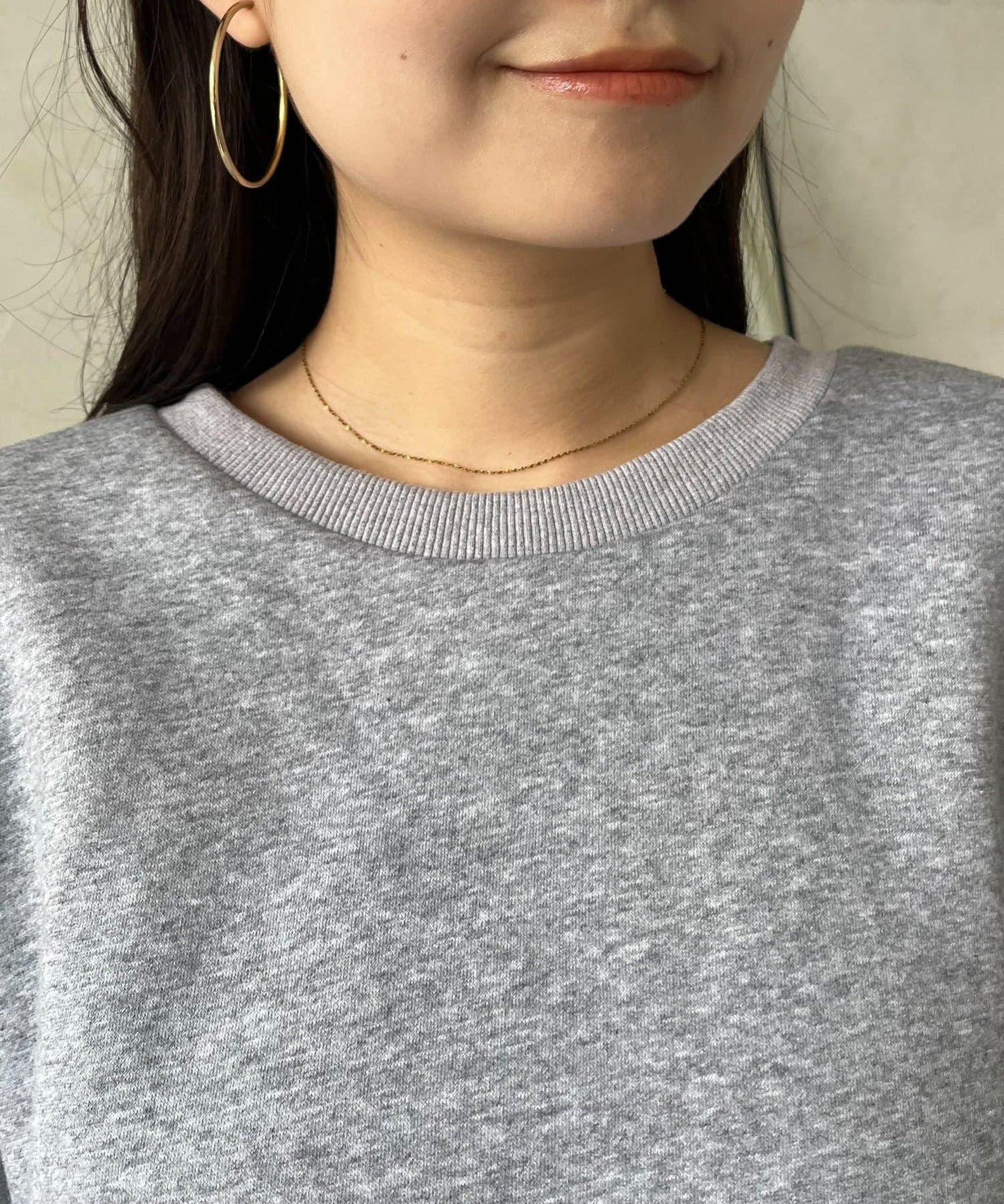 拼色下襬荷葉邊衛衣