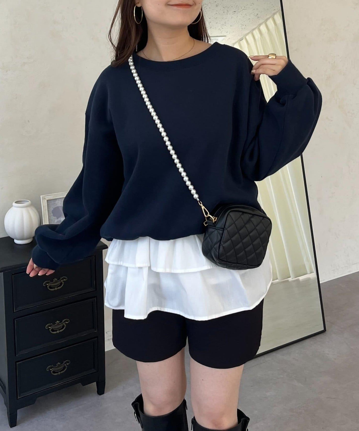 背面金屬裝飾加絨衛衣