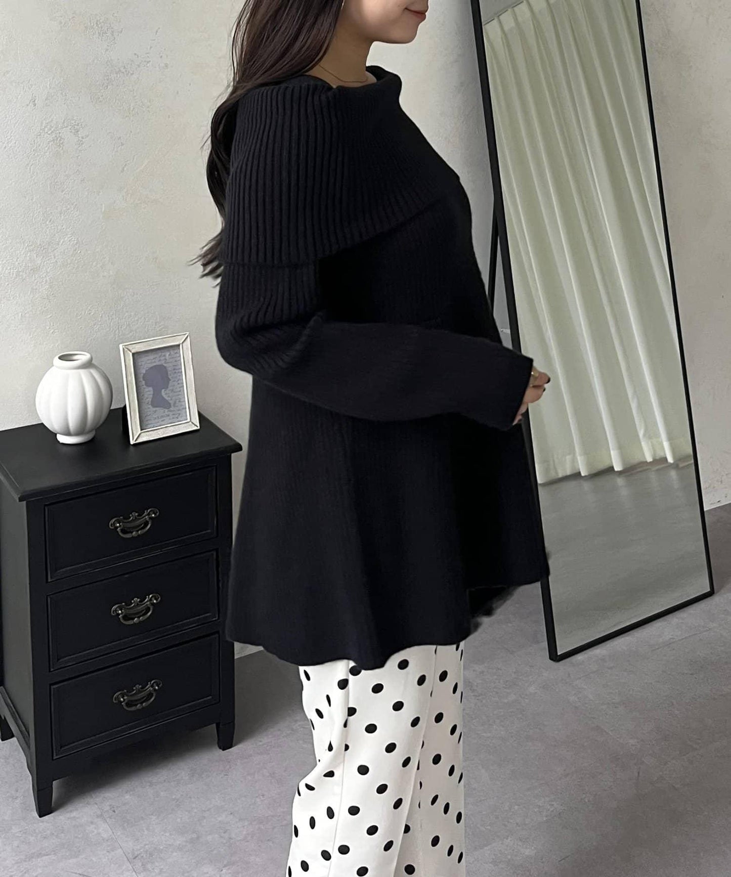 【防靜電】一字肩荷葉邊針織衫