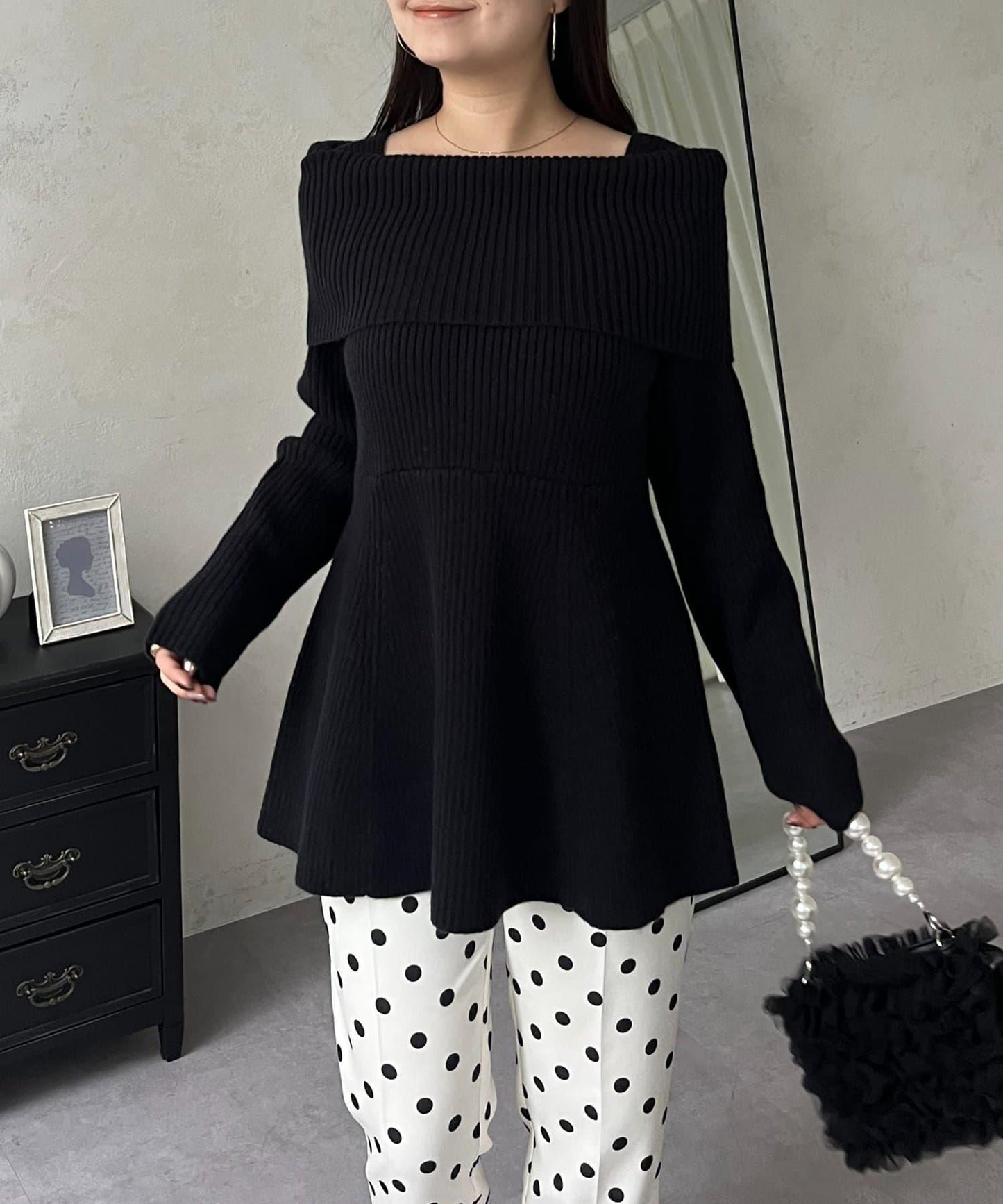 【防靜電】一字肩荷葉邊針織衫